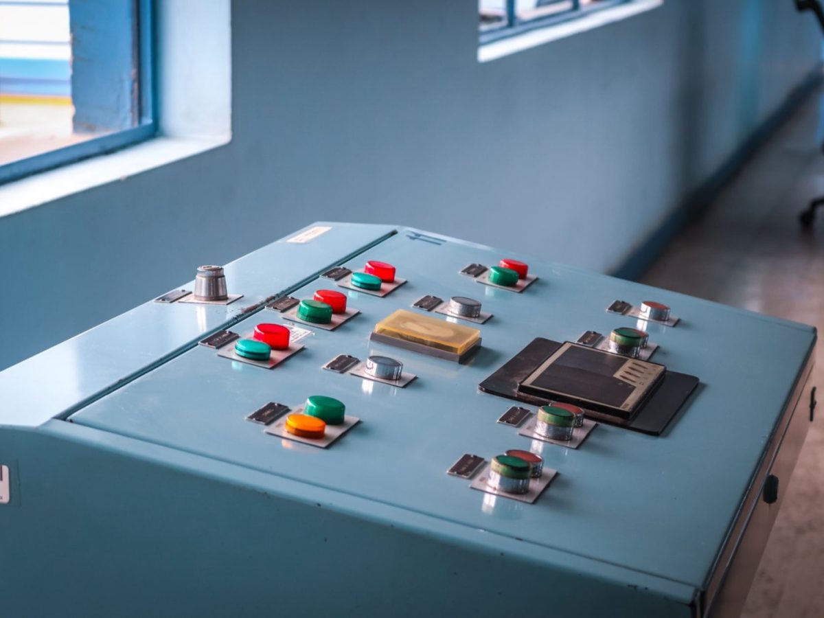 Comment automatiser les tests dans un atelier de marquage textile