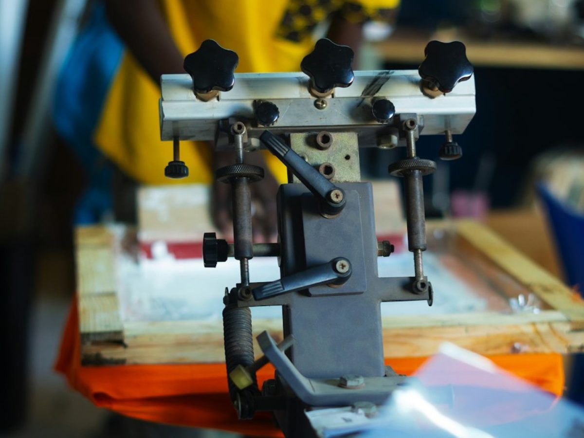 Petites séries de textile marqué : quelle technique avant de vendre en