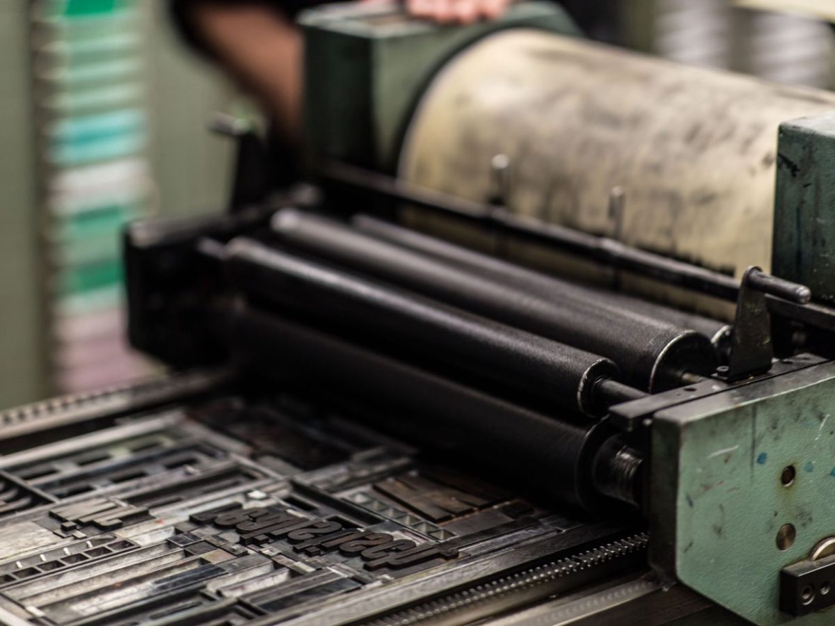 Tarif marquage textile : facteurs qui influencent le prix
